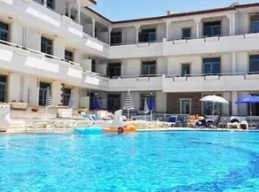 Victoria Suite Hotel & Spa - Image 3