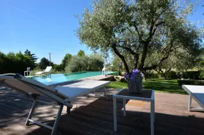 La Gemma Sul Lago - Image 2