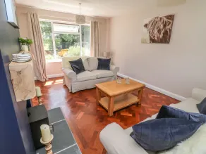 Springwell Cottage, Lutterworth - Image 2