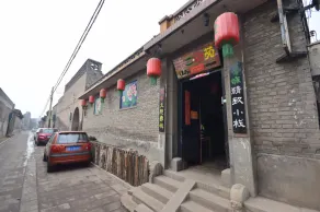 Unique Guesthouse - Image 4