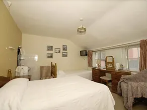 Cartref Hotel - Image 2