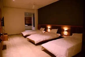 The Bliss Hotel - Image 5