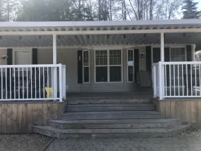 Blind Bay Resort - Image 3