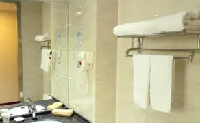GreenTree Inn TianJin Meijiang Convention and Exhibition Center Express Hotel - Image 5