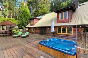 Eagles Nest Luxury Mountain Retreat - Image 4