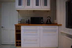 North London Spacious 2 Bedroom Apartment - Image 3