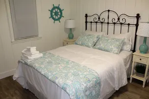Ludington Beach House - Image 4