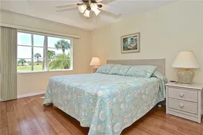 Bay Tree Beach Side - Image 3