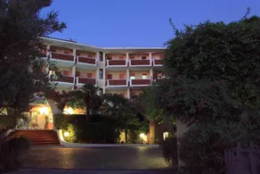 Hotel Punta Faro - Image 5