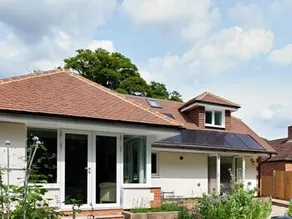 Hale House - Image 4