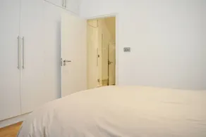 1 Bedroom Flat Near Finsbury Park - Image 4