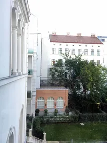Apartments near Rathaus - Image 3