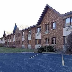 Magnuson Hotel Dixon - Image 3