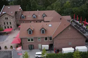 Sutter's Landhaus - Image 4