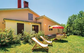 Awesome Apartment in Labin With 1 Bedrooms and Wifi - Image 2