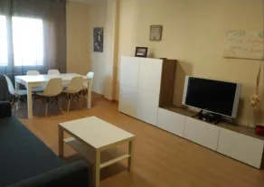 Zamora Apartments - Image 3