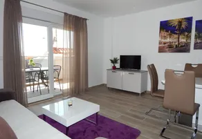 AB Villa - Image 4