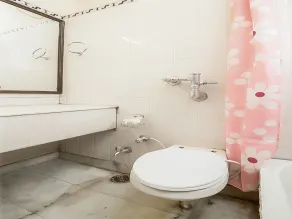 Amitabh Guest House - Image 5