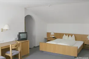 Piz-Hotel - Image 2