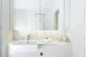 Stunning 1BR with Balcony in Zone 1! - Image 4
