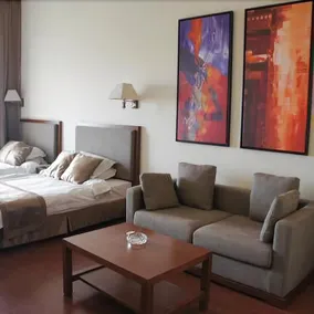 Jinyu Mingdu Kailun International Apartment - Image 3