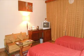 The Big Boss Hotel - Image 5