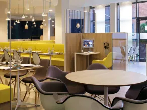 Novotel Manchester Centre - Image 5