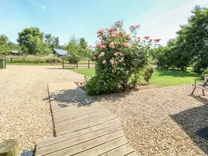 Lakeland Lodge - Image 2
