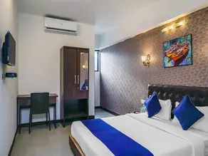 OYO 24491 Silverkey Kharadi - Image 3