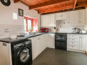 Bellbine Cottage - Image 5