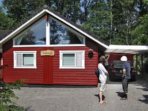 Quaint Holiday Home in Aakirkeby near Stream - Image 4