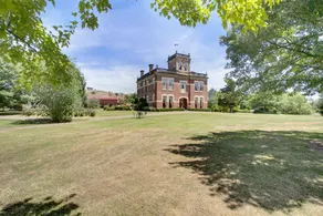 Highton Manor - Image 2