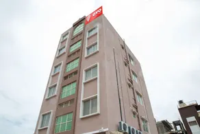 Hotel Midas Casita by OYO Rooms - Image 5