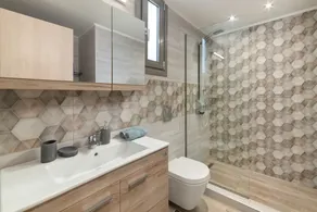 Rhodes Luxury Apartments - Image 4