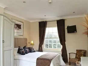 The Garden House Inn - Image 4