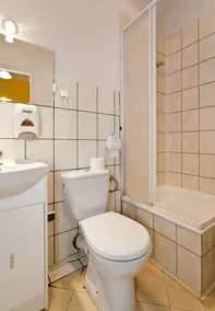 Enigma Hostel & Apartments - Image 2