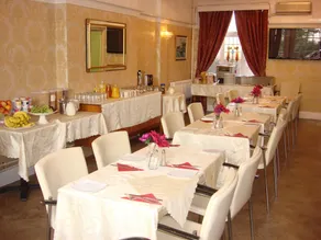 Yellow Mountain Hotel - Image 2
