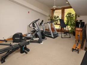 Vail International Condos - Image 5
