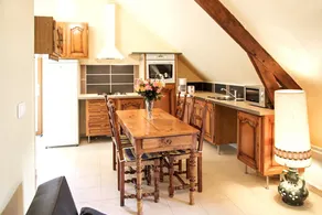 Farmhouse cottage - Image 4