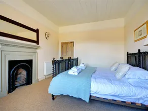 Charming Holiday Home in Blakeney With Garden - Image 2