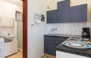 Awesome Home in Barbariga With Wifi and 2 Bedrooms - Image 4