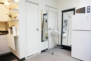 Bryant Park Studio Apartment next to Times Square - Image 2