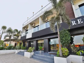 Hotel Aditya - Image 3