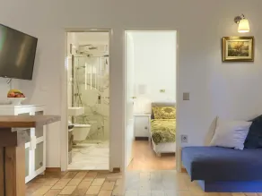 Punta Umag in Umag With 2 Bedrooms and 1 5 Bathrooms - Image 4