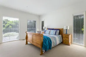 Leyden at Portsea - Image 4