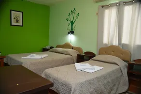 Hotel Plaza - Image 2