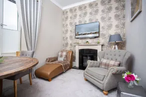Luxury Apartment Near the Beach in Nairn, Scotland - Image 2