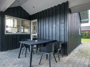 Modern Holiday Home in Juelsminde With Sauna - Image 4