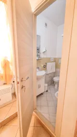 B&B Rome’s Angel - Image 5