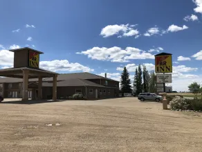 R & R Wainwright Inn - Image 3